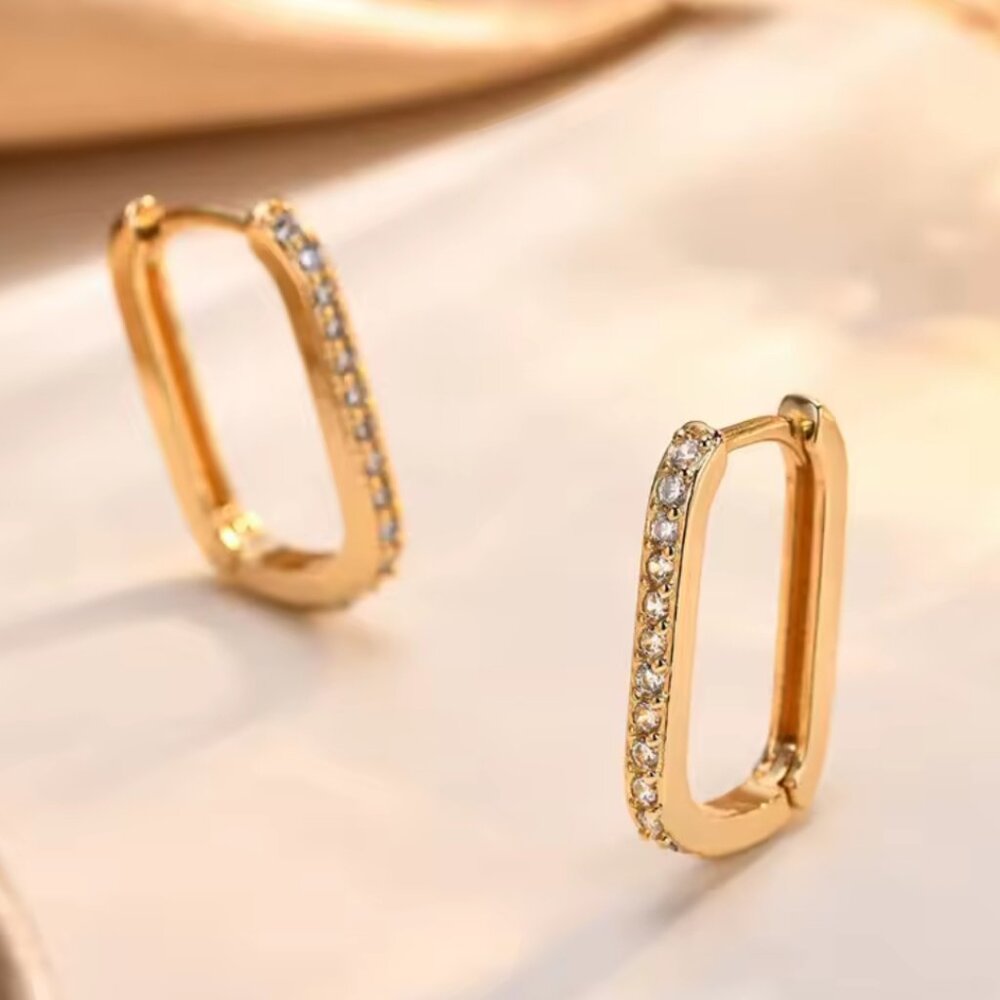 Gold plated row huggies
